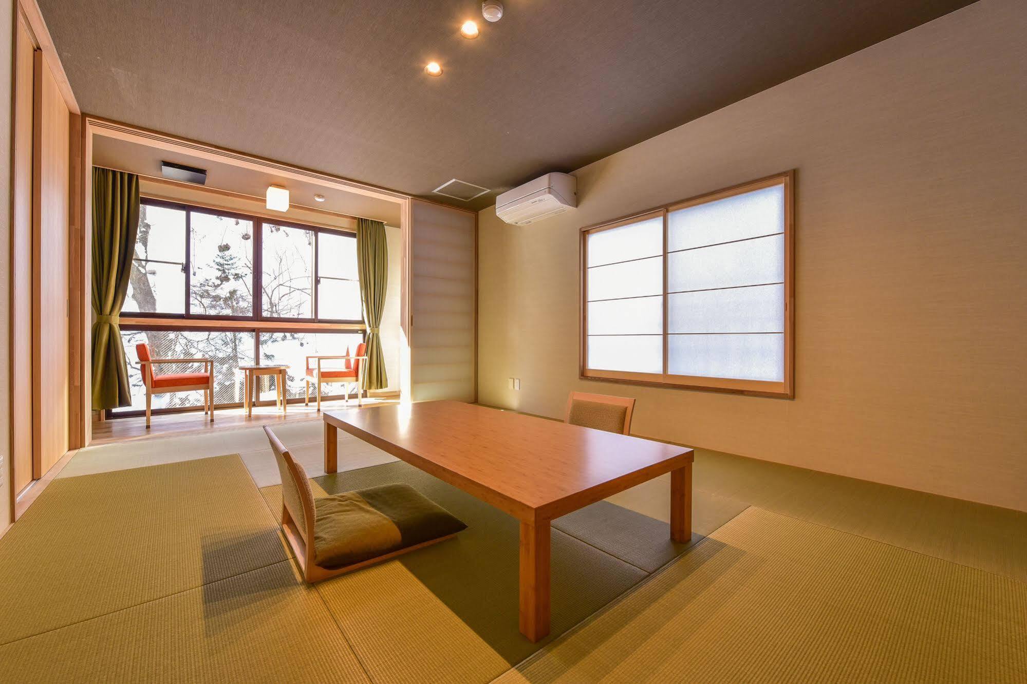 Hinatamikan Nakanojo Exterior photo